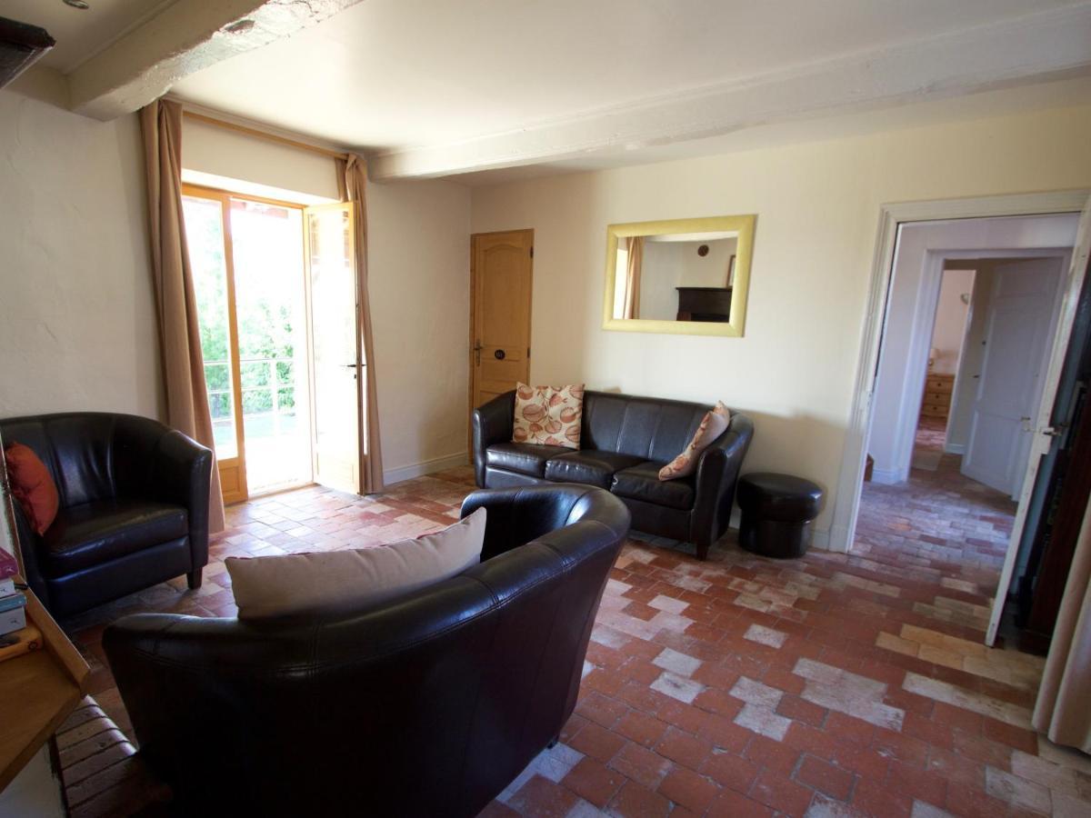Ancienne Ecole Bed & Breakfast Cazaux-Villecomtal Eksteriør bilde